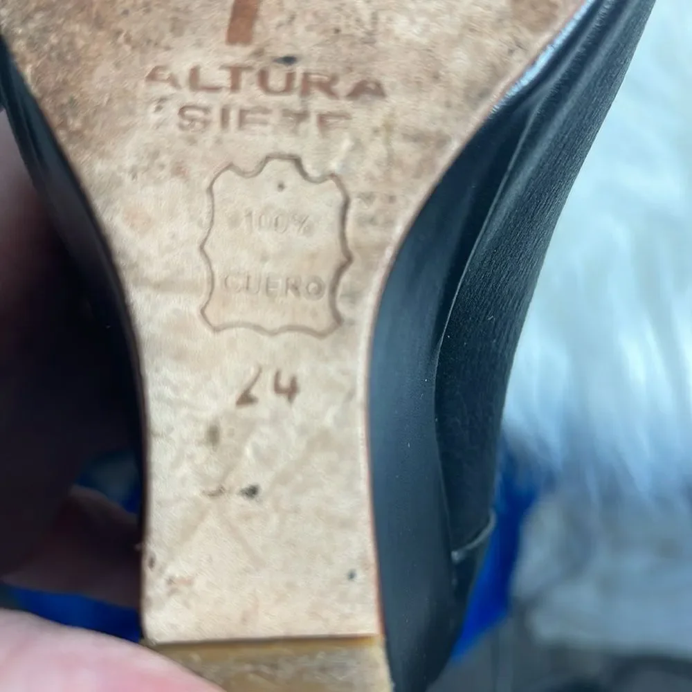 Alturo Siete wedge height